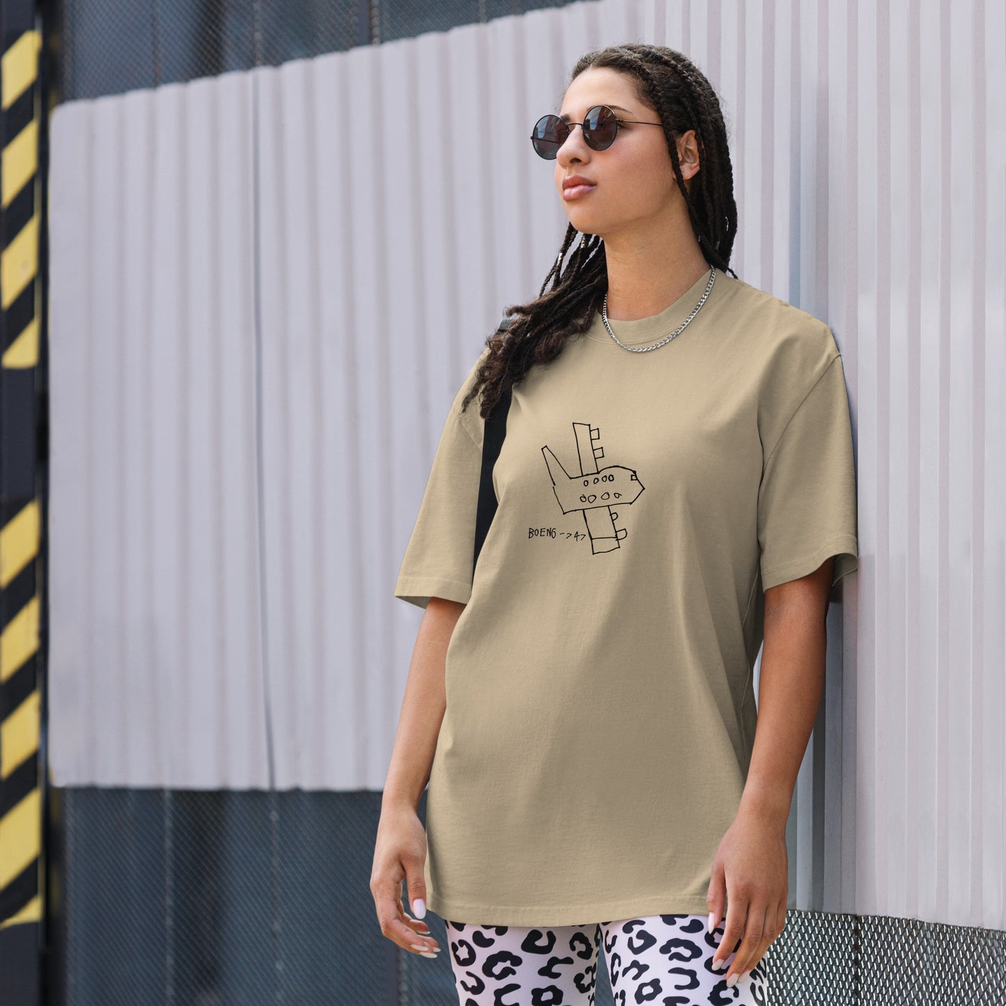 747 Queen Of Sky Oversized faded t-shirt